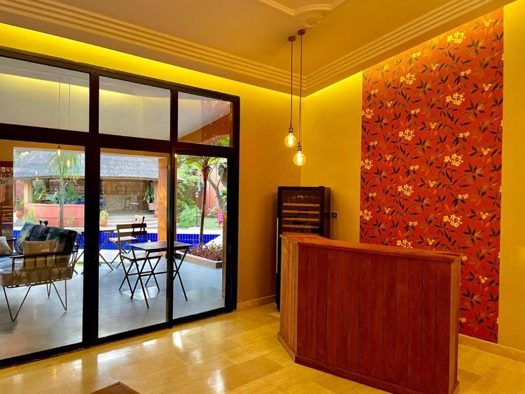 Hotel Le Kentia Lomé Esterno foto